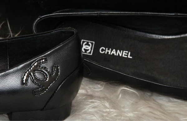 CHANEL Shallow mouth flat shoes Women--056